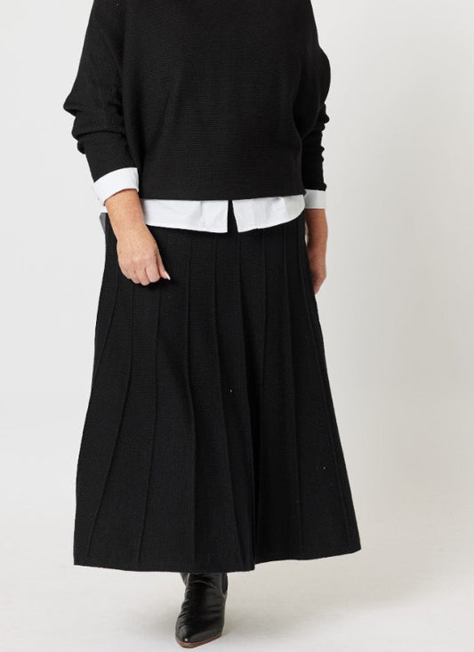 Kate long knit black skirt