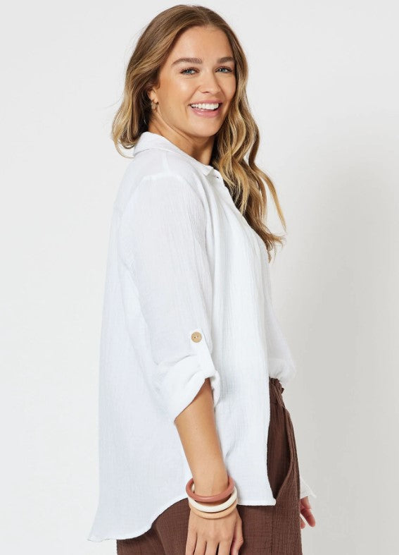 Textured white buttoned shirt
