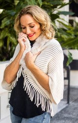 Faux knit poncho cream